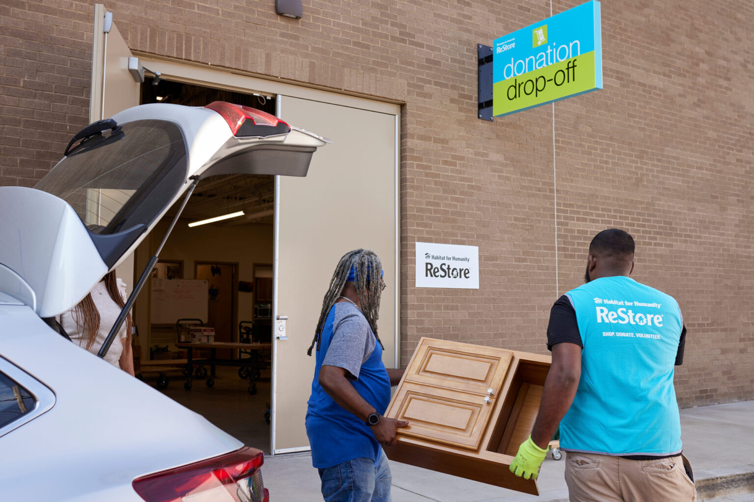 Donating to ReStore Habitat for Humanity KC