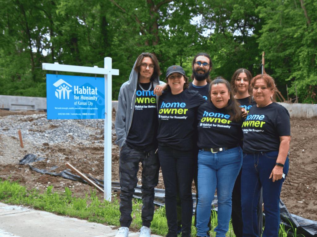 Rosa, Habitat KC homeowners